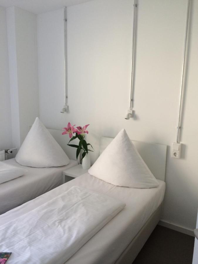 Apartment&Rooms Near Brandenburg Gate Berlin Exteriör bild